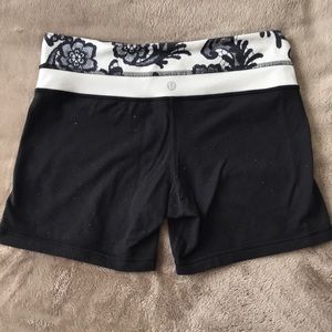 Lululemon Wunder Shorts
